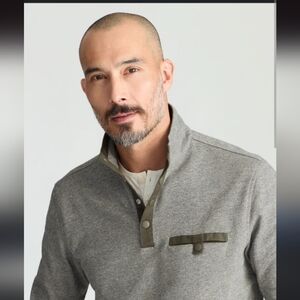 UNTUCKit Gray Quarter-Zip Sweatshirt